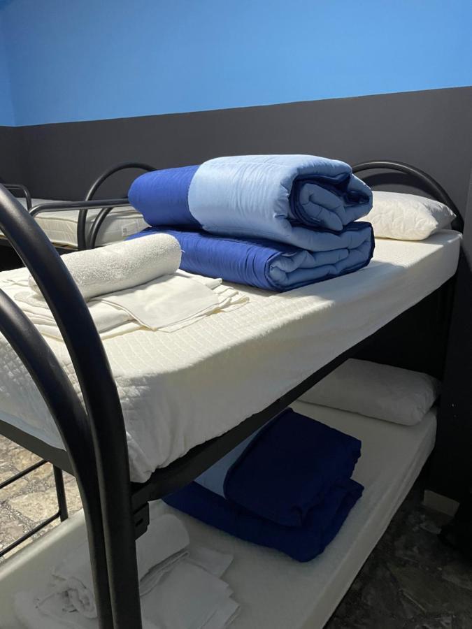 Alexander Hostel Nápoly Kültér fotó