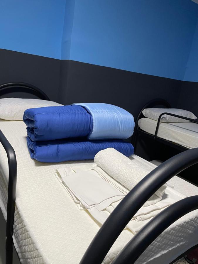 Alexander Hostel Nápoly Kültér fotó