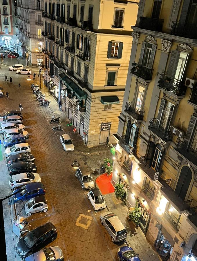 Alexander Hostel Nápoly Kültér fotó