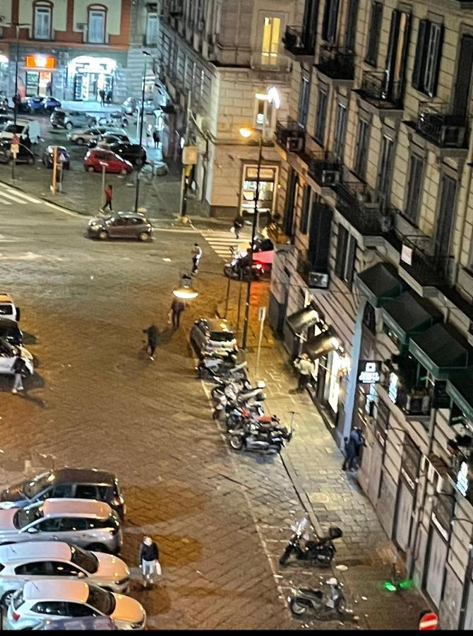 Alexander Hostel Nápoly Kültér fotó